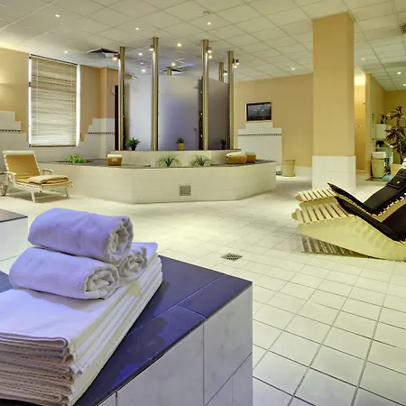 호텔 Wyndham Garden Duesseldorf 메트만