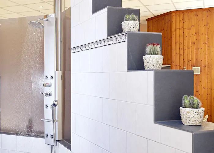 Wyndham Garden Duesseldorf Hotel 4*